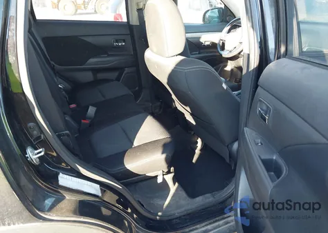 2018 Mitsubishi Outlander Se из США, поврежденный, VIN JA4AD3A34JZ023100